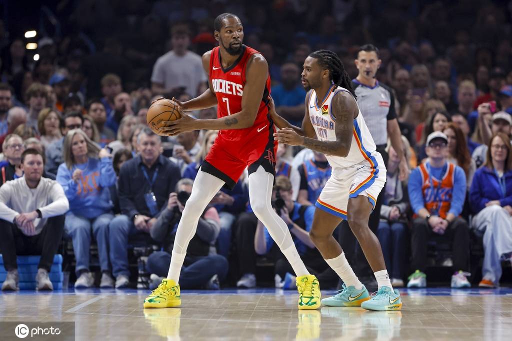 申京17+12+11杜兰特20分 火箭击败雷霆